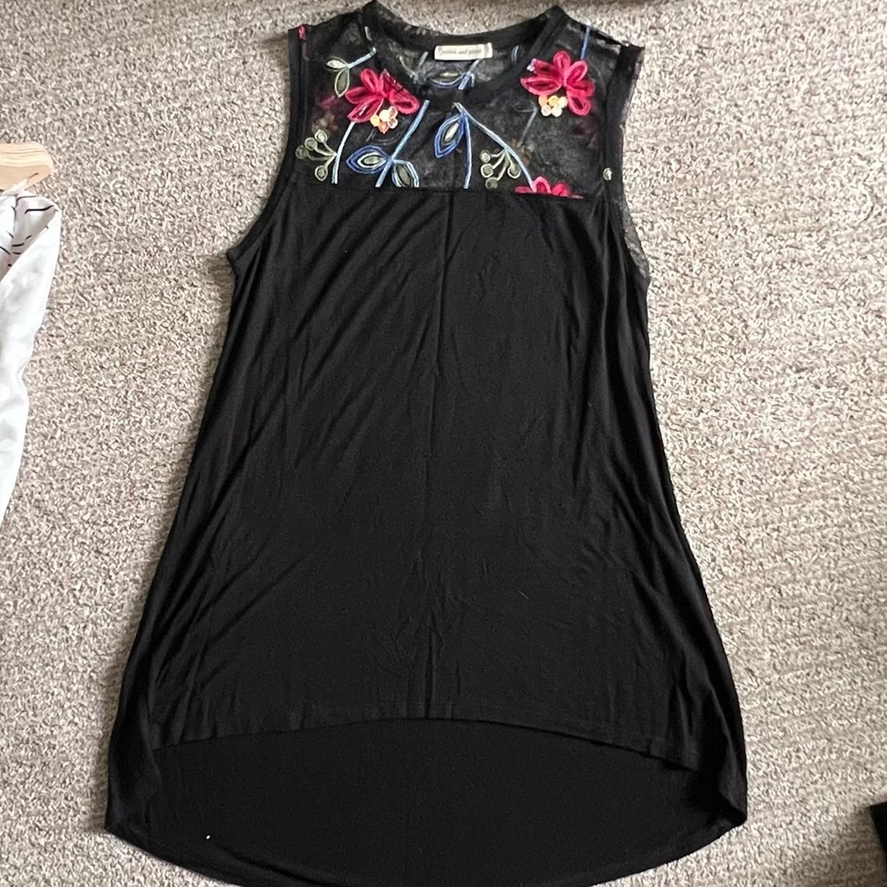 Mesh Floral Black Tank